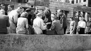Schwarzmarkt 1946 in Leipzig