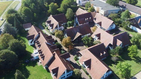Die Barmherzigen Brüder Schönfelderhof planen in Zemmer eine Wohngruppe für psychisch kranke Straftäter.