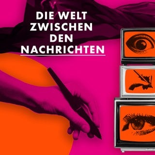 Eine Collage aus einer Hand mit einem Stift, drei alten aufeinander gestapelten Fernsehern und einer Ballerina mit einem semitransparenten dunklen Tuch.