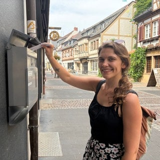 Susanne Bell in Bad Neuenahr-Ahrweiler für das Forschungsprojekt Soziahr.