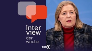 Bärbel Bas (SPD), Bundesministerin für Arbeit und Soziales,äußert sich auf einer Pressekonferenz zum Koalitionsausschuss im Kanzleramt.