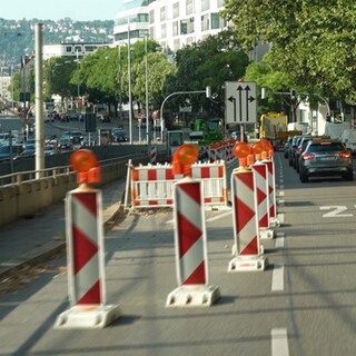 Wer in Stuttgart unterwegs ist, kommt nicht um Baustellen herum.