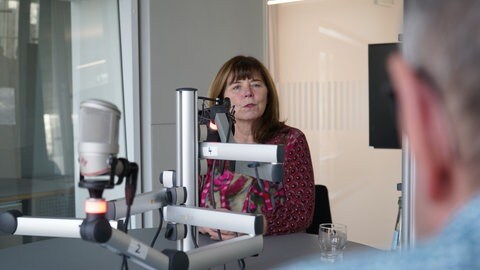 Ludwigshafens Oberbürgermeisterin Jutta Steinruck zu Gast im SWR Studio Ludwigshafen