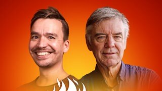 John Hattie und Bob Blume auf dem Podcast-Cover von "Die Schule brennt – Mit Bob Blume"