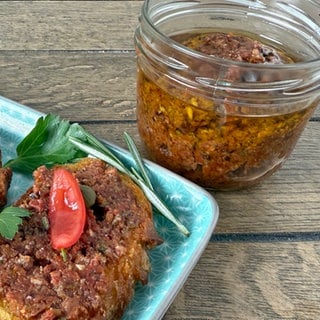 Pesto alla Puttanesca