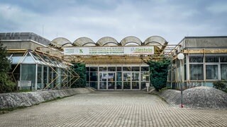 Außenaufnahme des Schulzentrums Wiblingen. Das Schulzentrum Wiblingen in Ulm. Laut Polizei gab es hier bereits zahlreich Vandalismus. Elf Videokamera sollen künftig für Sicherheit sorgen.
