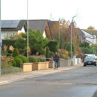 Die Bermersheimer Straße in Lonsheim