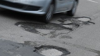 Im Kreis Kaiserslautern werden weniger Straßen saniert als geplant.