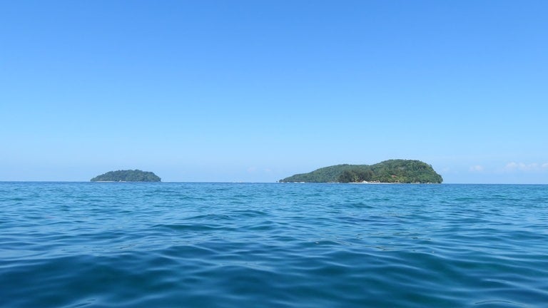 Die Inselwelt des Meeres-Nationalparks Tunku Abdul Rahman vor Sabah‘s Küste.