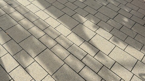 Aktion "Lautrer Schatten" in Kaiserslautern soll gegen Hitze helfen.