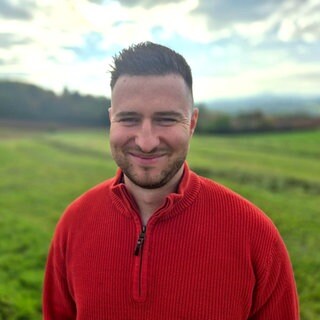 Daniel Novickij arbeitet als Korrespondent im Regionalbüro in Gerolstein in der Vulkaneifel. 