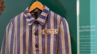 Ausstellungsansicht: Ende der Zeitzeugenschaft