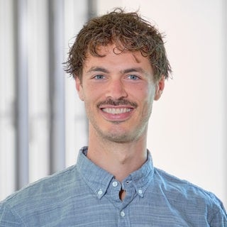 Ingemar Koerner ist Reporter für Hörfunk, Online und Fernsehen beim SWR im Studio Tübingen.