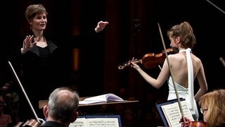 Noa Wildschut (Violine), Anja Bihlmaier und die Deutsche Radio Philharmonie Saarbrücken Kaiserslautern