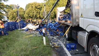 Ein Lkw hat seine Ladung verloren