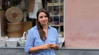 Inna Prokopchuk leitet die Ukrainehilfe des Secondhand-Ladens S'Einlädele in Freiburg. 