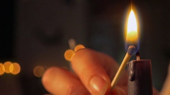 Romantisches Licht mit Gütesiegel: Wie erkenne ich gute Kerzen?