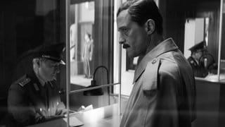 August Diehl als Josef Mengele in „Das Verschwinden des Josef Mengele“