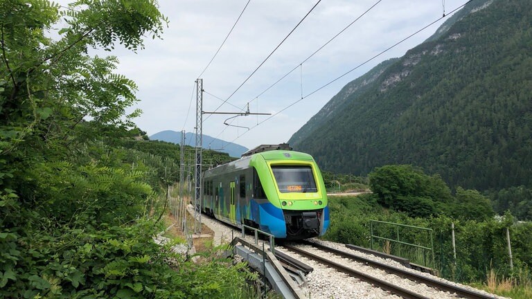 Kurz vor der einstigen Endstation Malè im Val di Sole