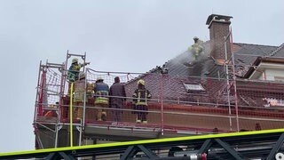 Im Dachstuhl der "Villa Fuchs" in Heilbronn brach ein Feuer aus.