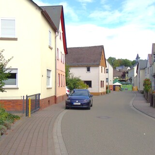 Die Hauptstraße in Oelsberg