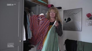Uta Schumacher zeigt uns ihren Kleiderschrank