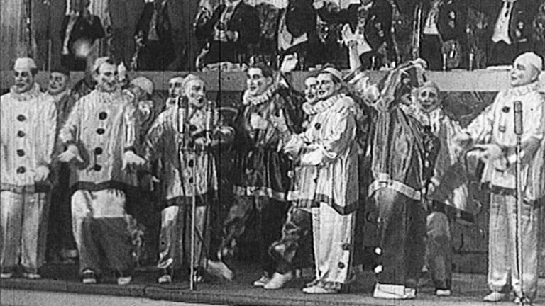 Die Mainzer Hofsänger bei einem ihrer ersten Auftritte bei "Mainz bleibt Mainz" in den 1950er-Jahren. Sie sind bis heute aus kaum einer Fernsehsitzung wegzudenken.