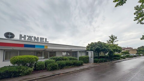 Die Firma Hänel in Bad Friedrichshall: Laut Polizei schoss der Angeklagte in dem Gebäude innerhalb von 75 Sekunden 23 mal auf seine Kollegen.
