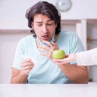 Allergiker darf keinen Apfel essen