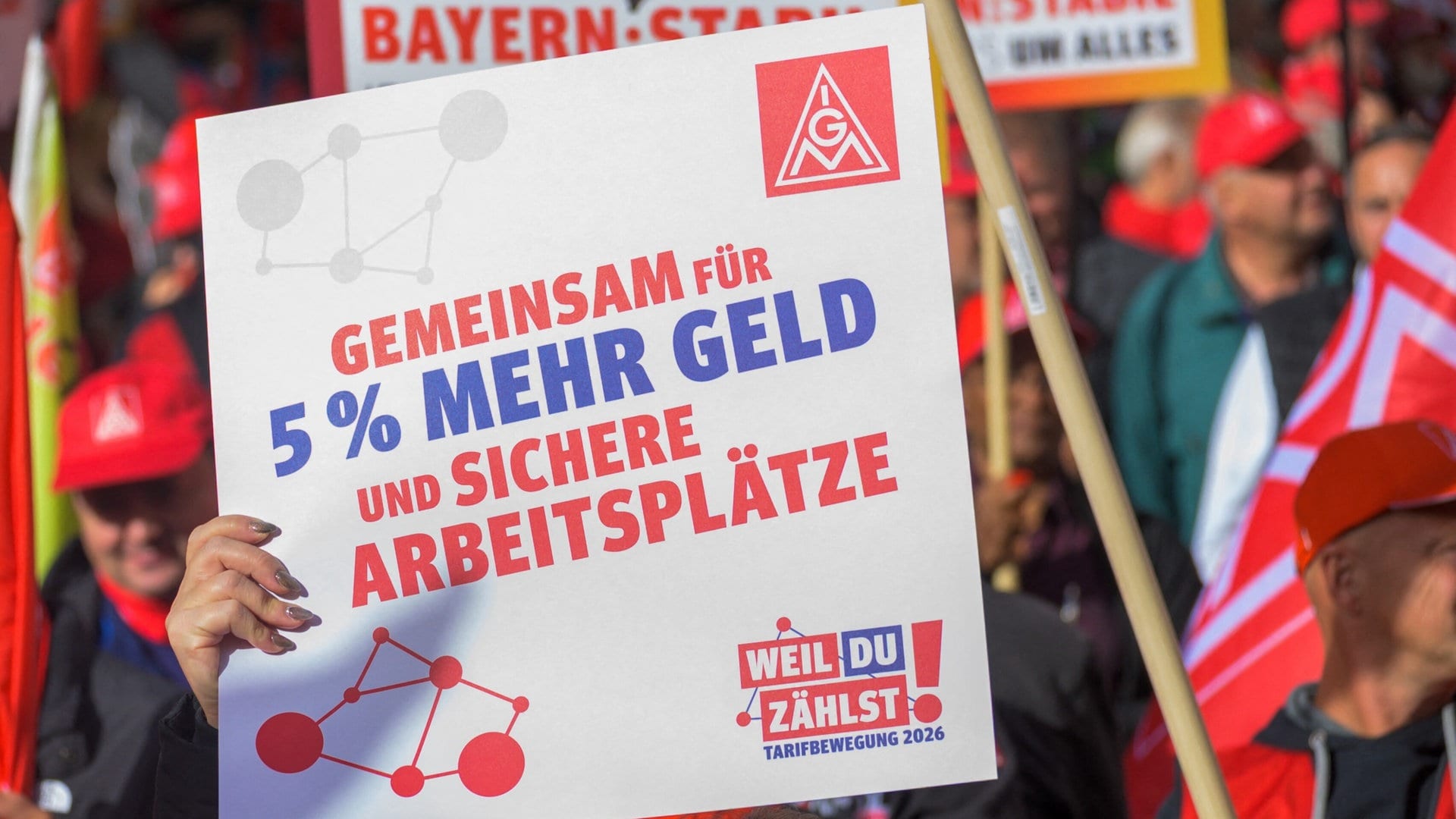Tarifverhandlungen in der Metall- und Elektroindustrie: Deshalb flüchten Arbeitgeber aus Tarifen