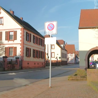 Die Hauptstraße in Bechhofen