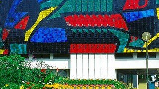 Wilhelm-Hack-Museum, Außenansicht, Miró-Wand