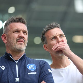 KSC-Trainer Christian Eichner (rechts) mit seinem damaligen Co-Trainer Zlatan Bajramovic