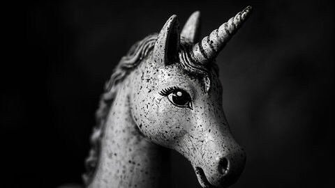 Einhorn-Statue:
