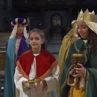 Ministrantinnen Lara Gerstner und Nele Leicht auf dem Weg zum Papst