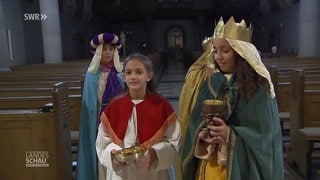 Ministrantinnen Lara Gerstner und Nele Leicht auf dem Weg zum Papst