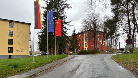 Auch an der Robinson Road im Oak Garden sollen Wohnungen und Geschäftsräume zwangsversteigert werden.