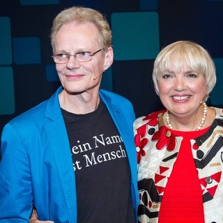 Bundestagsabgeordnete Claudia Roth und Martin Paul, Keyboarder bei Ton Steine Scherben