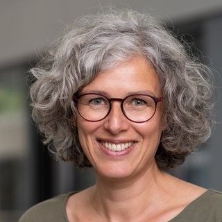 SWR Kultur Autorin Leonie Berger 