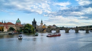 Stadtansicht von Prag, Tschechien mit der Karlsbrücke