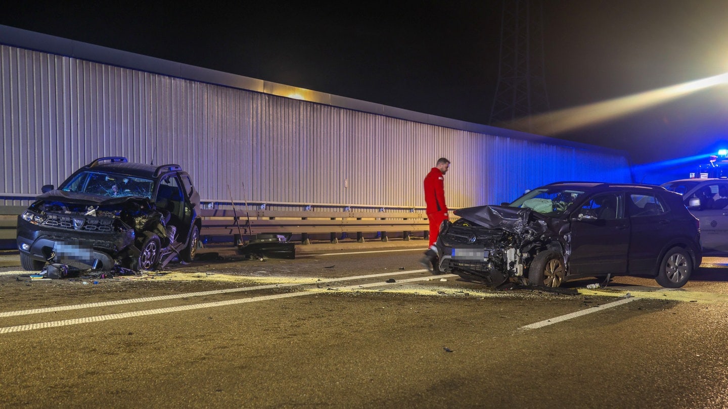 Swr Image Mehrere Verletzte bei Frontalzusammenstoß auf B10 - SWR Aktuell