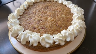 Frische Apfeltorte wie ein Dessert