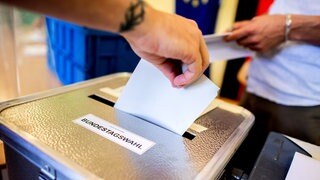 Russische Medien könnten einen Einfluss darauf haben, wie Ukrainer und Russen in Trier bei der Bundestagswahl wählen werden. Viele denken darüber nach, für die AfD zu stimmen.