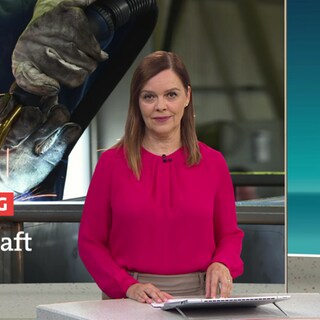 Nachrichtensprecherin Anke Neuzerling