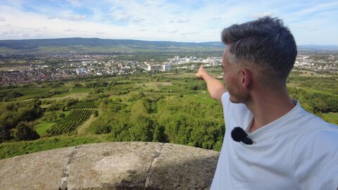 Der Bismarck-Turm steht auf dem Westerberg nahe Ingelheim. Die rheinhessische Stadt ist eine der reichsten Gemeinden Deutschlands.