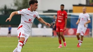 Paul Nebel vom 1. FSV Mainz 05 im Testspiel gegen al-Ahli. 