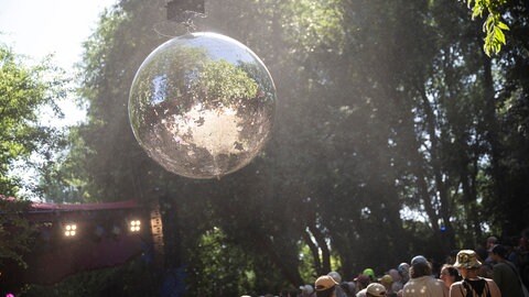 Discokugel beim Fusion Festival