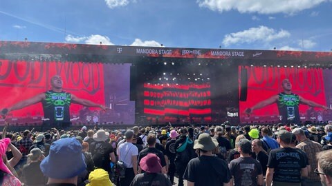 Die indische Metal-Band Bloodywood wird bei ihrem Auftritt bei Rock am Ring 2026 gefeiert