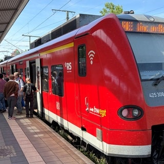 Mit etwas Verspätung fahren wieder Züge der Südbahn in Ravensburg