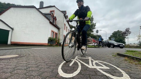 Der Trierer Radfahrer fährt seit 20 Jahren mit dem Rad zu seiner Arbeit. Dabei legt er 12 Kilometer zurück.